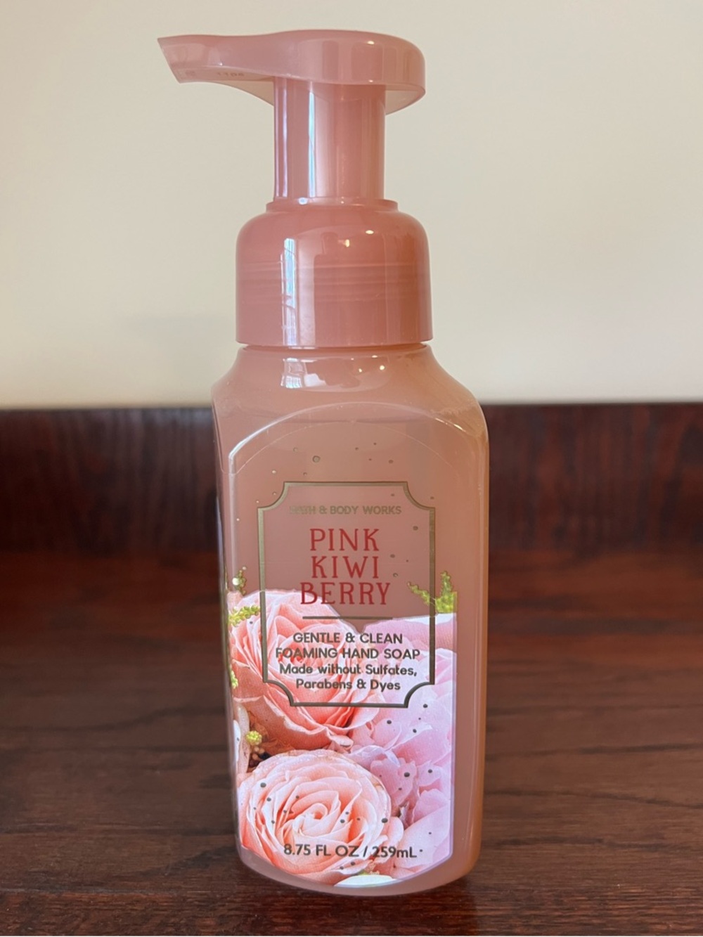 Bath & Body Works Pink Kiwi Berry Foaming Hand Soap